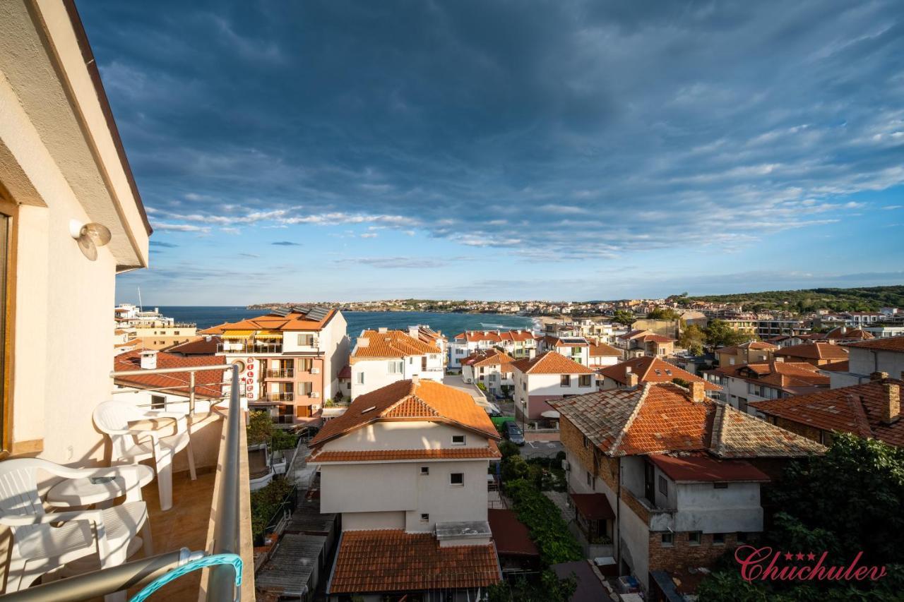 Hotel Chuchulev Sozopol Exteriör bild