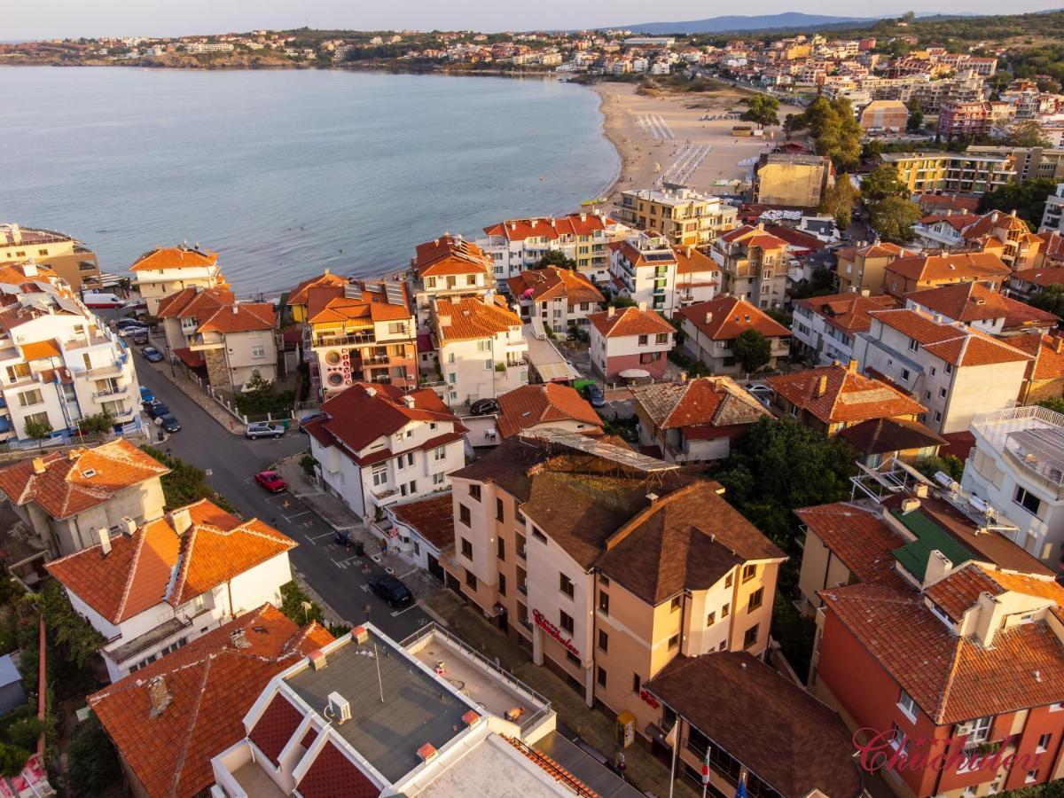 Hotel Chuchulev Sozopol Exteriör bild