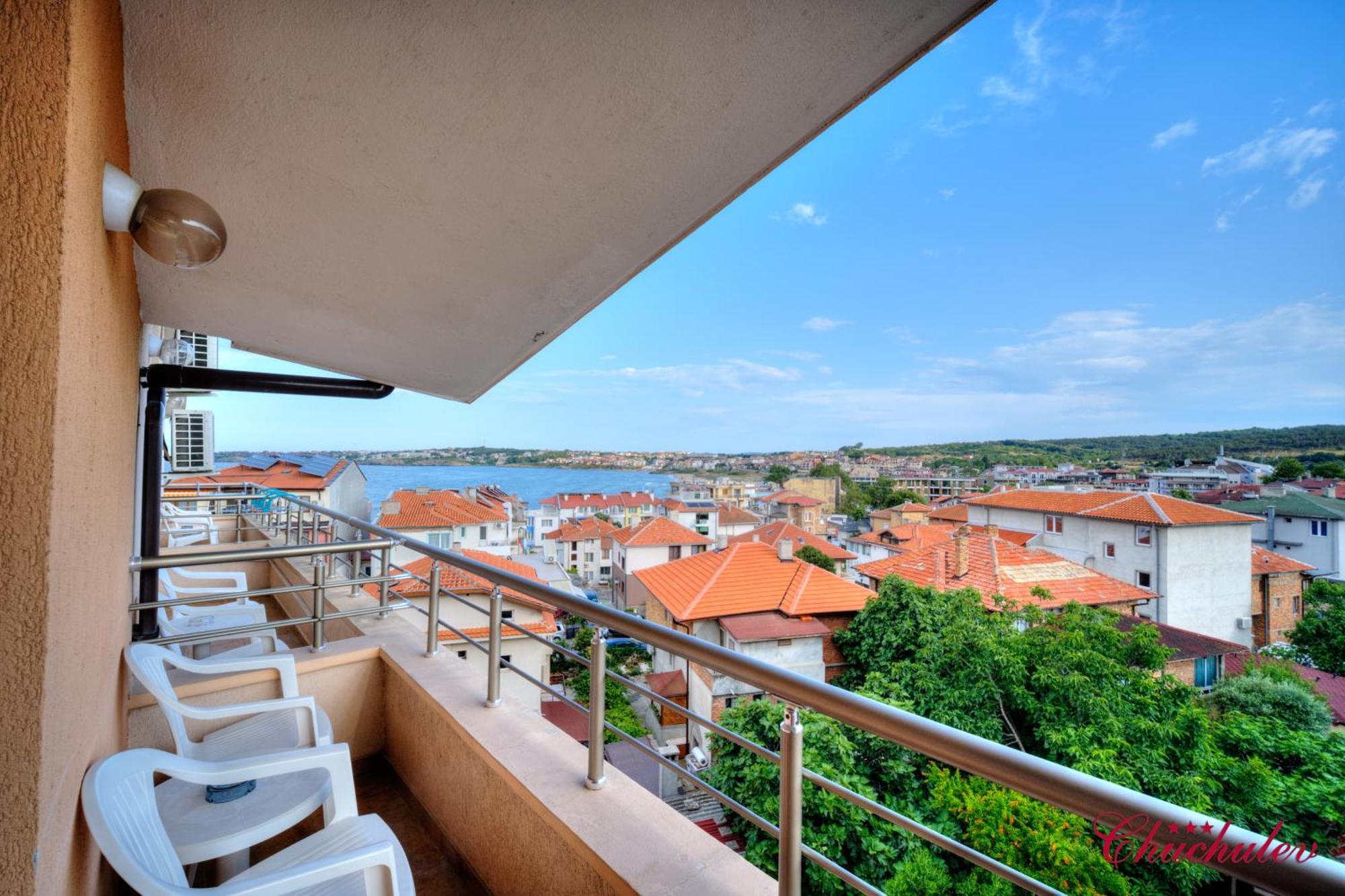 Hotel Chuchulev Sozopol Exteriör bild